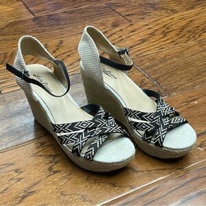 Womens Lucky Brand Mahima Sandals